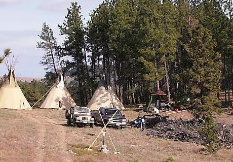 camp teepee